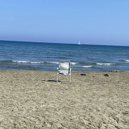 Atlantis Court In Makenzy Appartement *