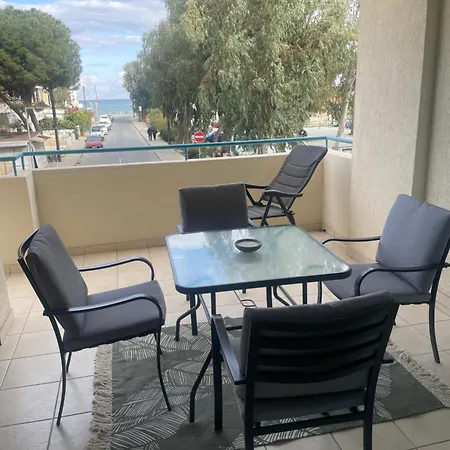 Apartment Atlantis Court In Makenzy Larnaca