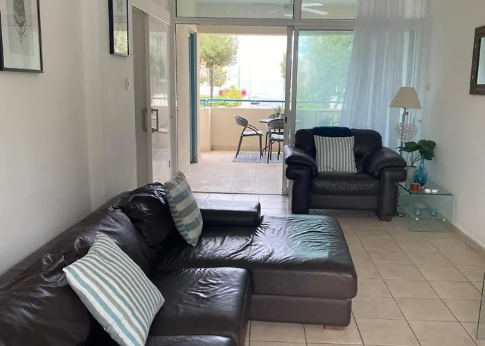 Atlantis Court In Makenzy * ラルナカ